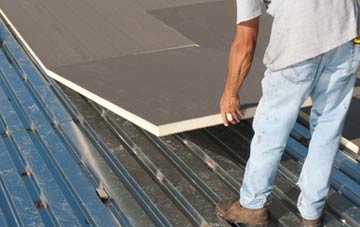 benefits of insulating Tan Lan flat roofing